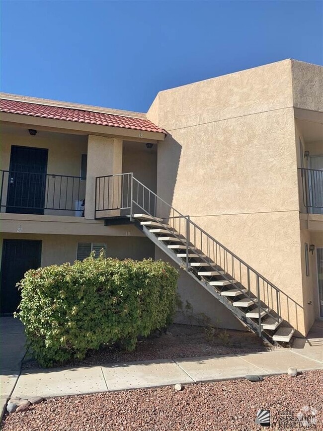 Building Photo - 10642 S Camino Del Sol