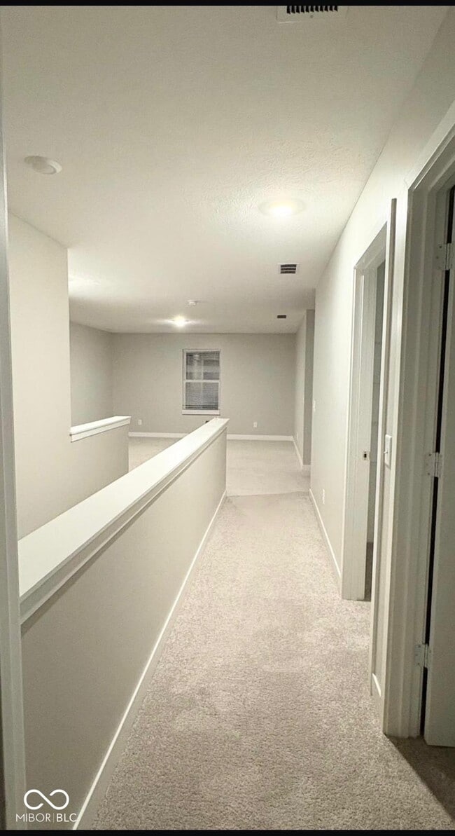 Foto del edificio - 6756 Sugar Crk Ln