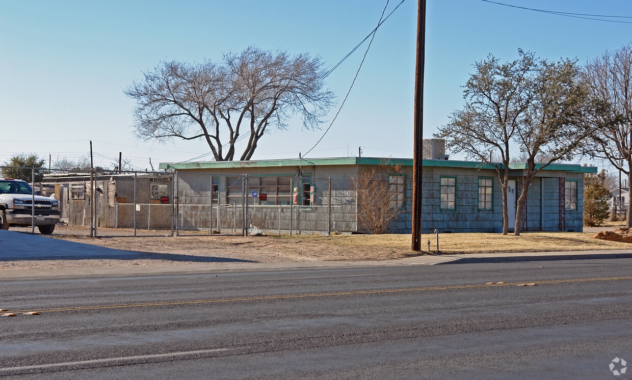 Building Photo - 3607 Golder Ave