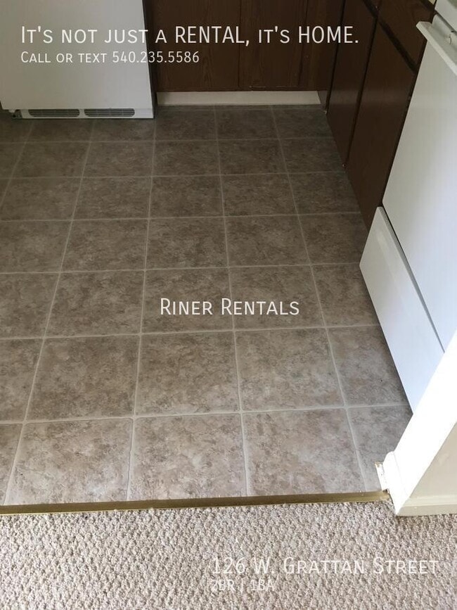 Photo - 126 W Grattan St House