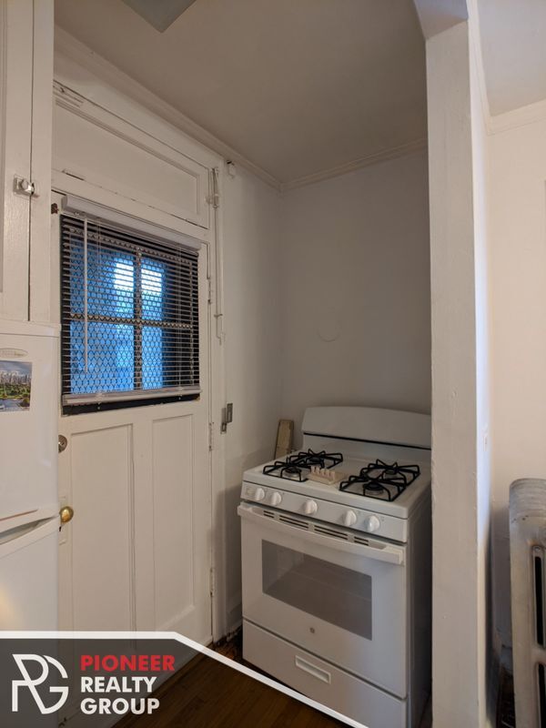 Foto del edificio - 4602 N Winchester Ave