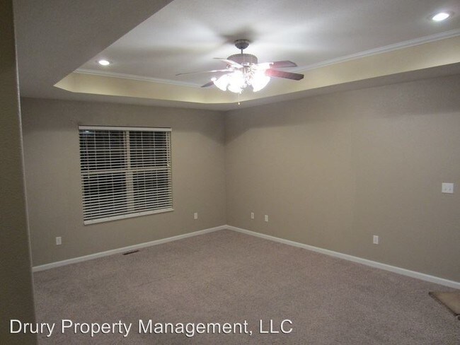 Building Photo - 3 br, 2 bath House - 2400 S 12th Street