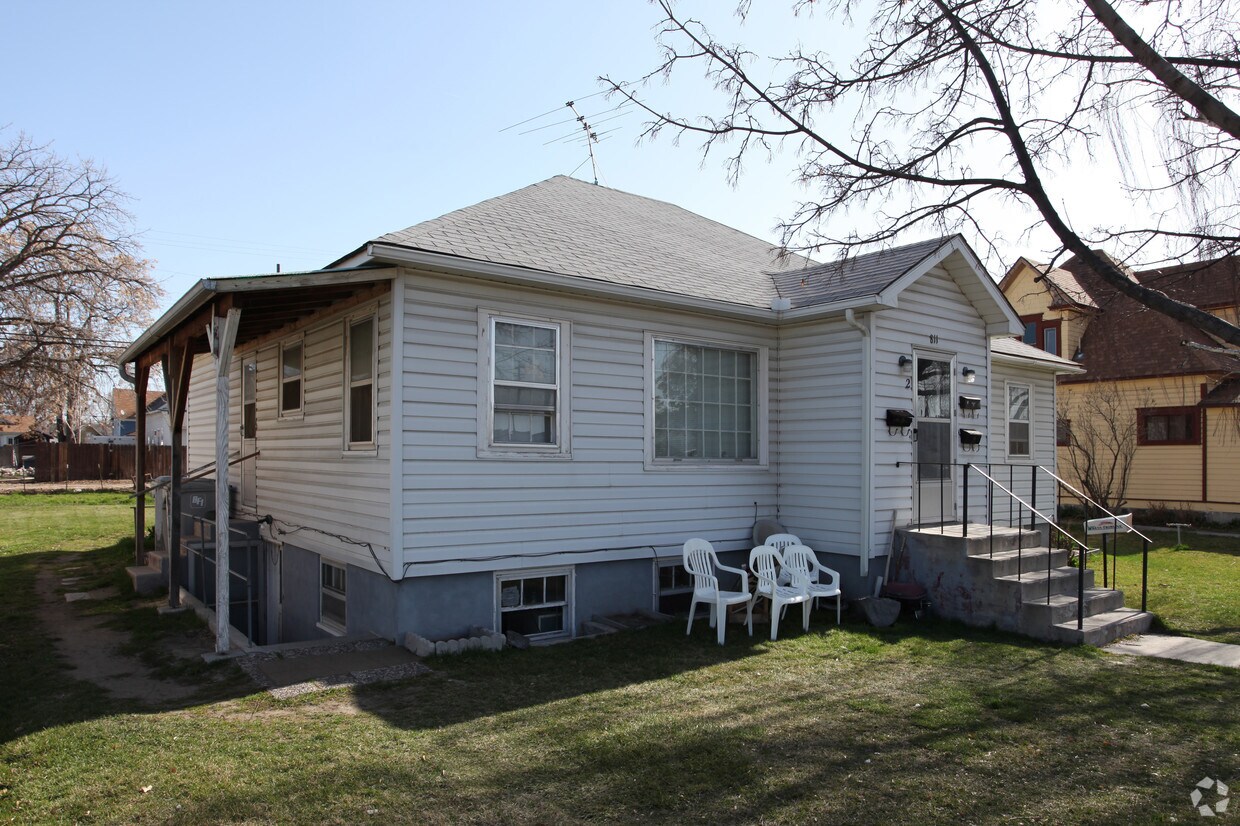 Foto del edificio - 811 Albany St