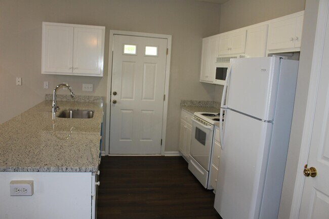 Foto del edificio - 1407 E 14th St