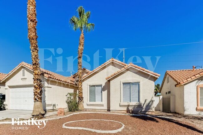 Building Photo - 5108 N Vista Del Rancho Way