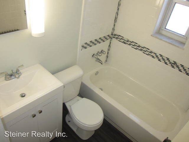 Building Photo - 1022 Findley Dr