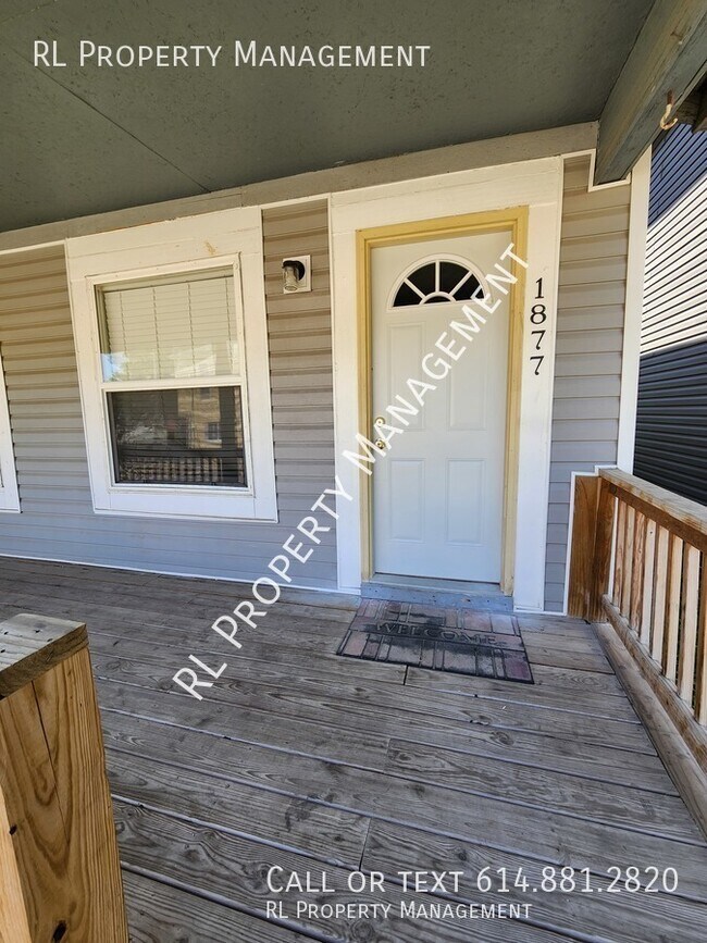 Building Photo - *WAIVED APPLICATION FEE AND HALF OFF YOUR ...