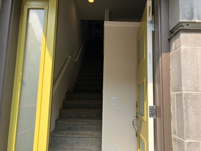 Foto del edificio - Issaquah Highlands 3 Bedroom 3 Bath with G...