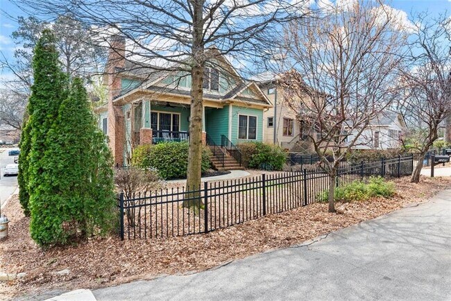 Building Photo - 1249 Arkwright Pl SE