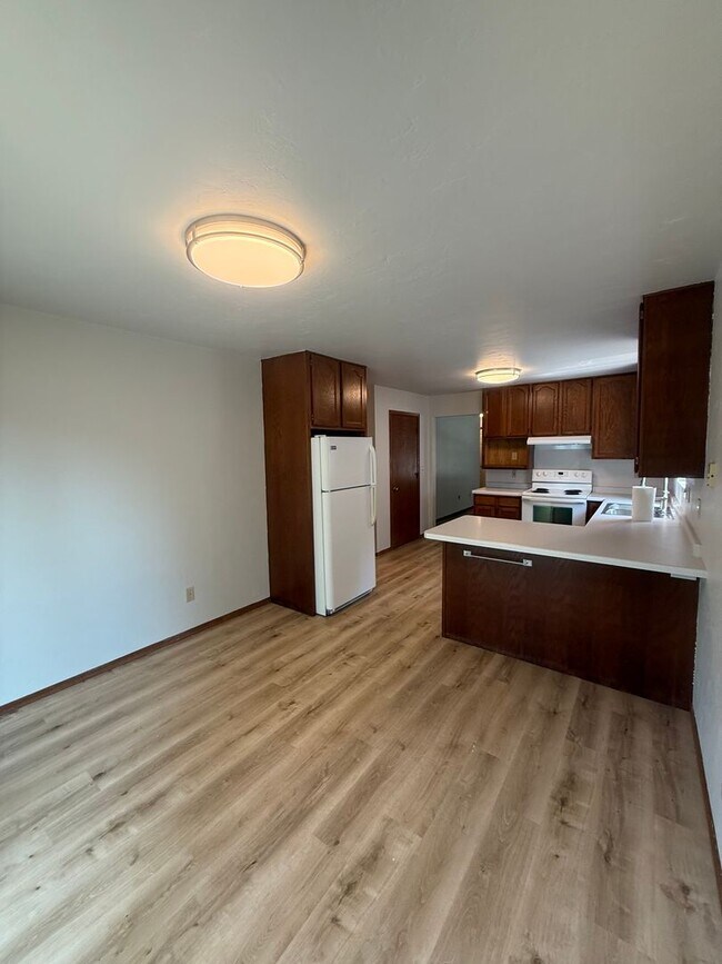 Foto del edificio - 600-602 Mollies Way