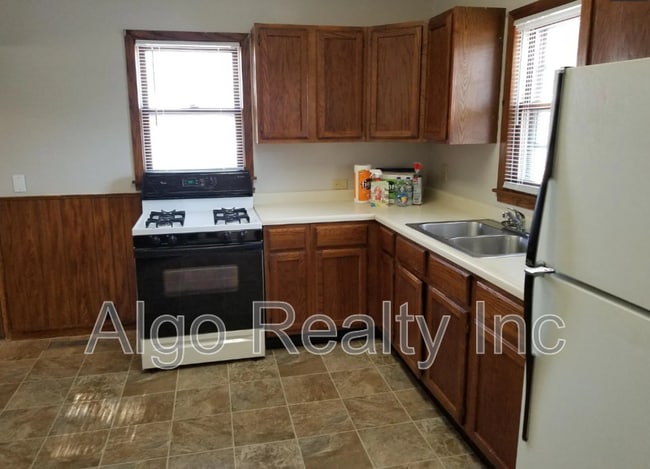 Foto del edificio - 4818 Fremont Ave N