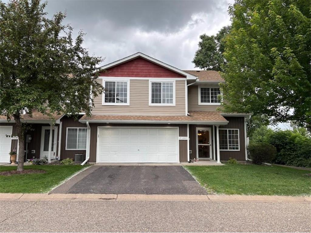 Foto principal - 21222 Shetland Dr N