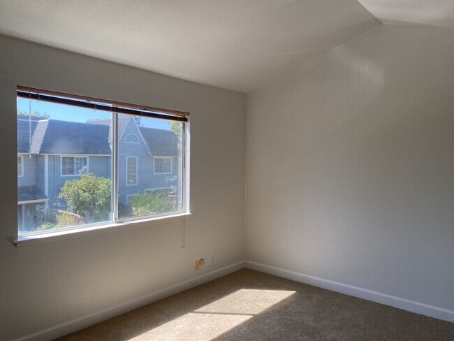Foto del edificio - Great 2 bedroom 1.5 Bath condo