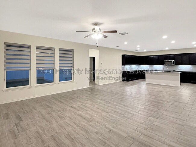 Foto del edificio - 8977 Eaton St