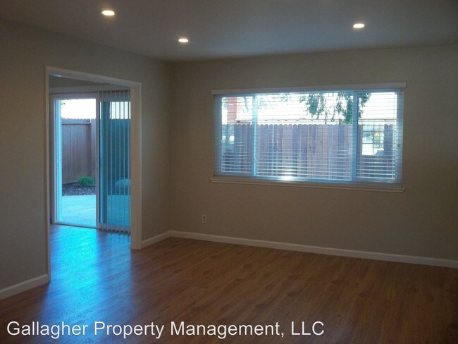 Building Photo - 5169 San Simeon Dr