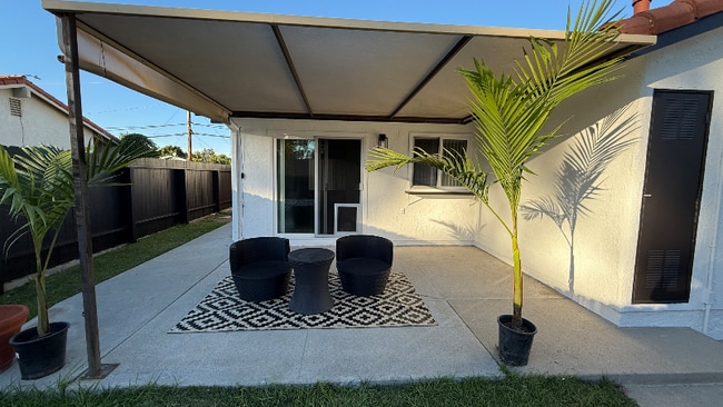 Photo - 632 E La Veta Ave House