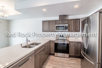 Building Photo - 2618 N Arties Ln