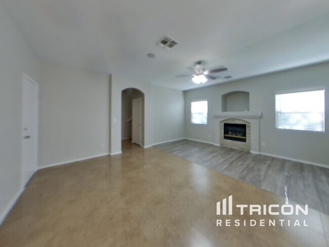 Foto del edificio - 337 N 103rd Pl