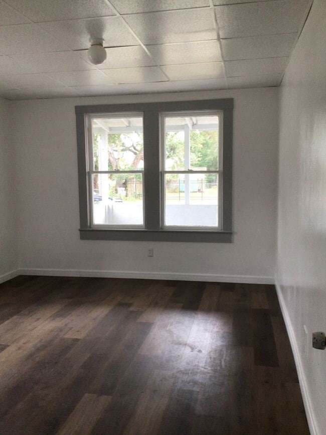 Building Photo - Parramore South