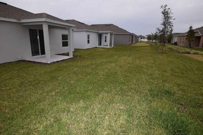 Building Photo - 3 Bedroom,  Bath Single Family Home For Re...