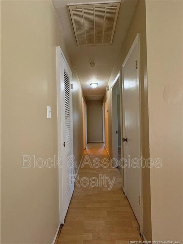 Foto del edificio - 2838 Coronada Pkwy