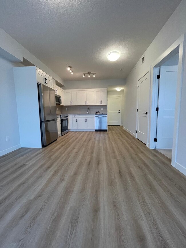 Building Photo - 50 Sage Hill Walk NW