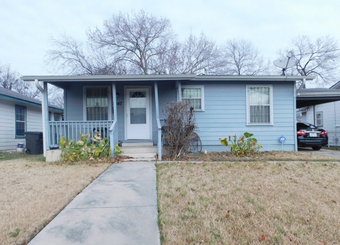 Primary Photo - Adorable 2 bedroom READY FOR MOVE IN NOW!