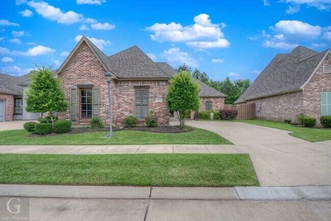 Building Photo - Beautiful 3 Bedroom in Twelve Oaks - Less ...