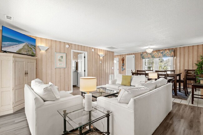 Building Photo - 4308 S Ocean Blvd
