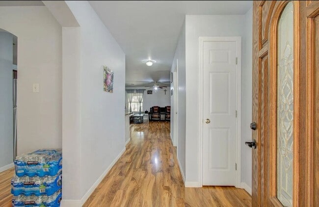 Foto del edificio - 18135 Flower Grove Ct