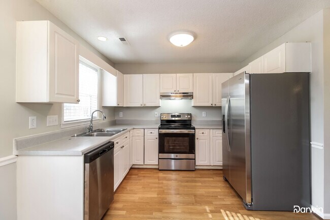Building Photo - 1508 Glenn Meade Dr