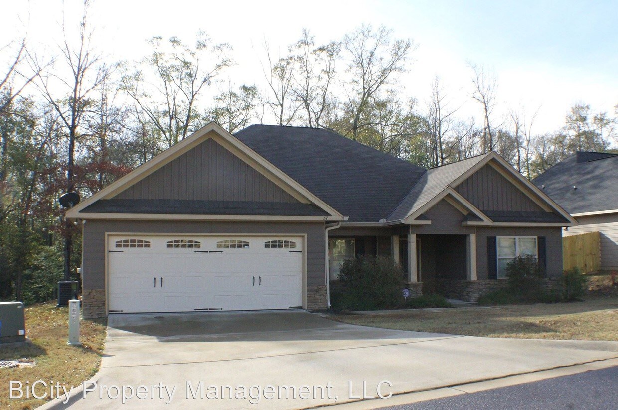 Primary Photo - 37 Cedarwood Ct