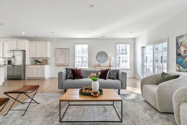 Building Photo - 8010 Wistar Glen Dr