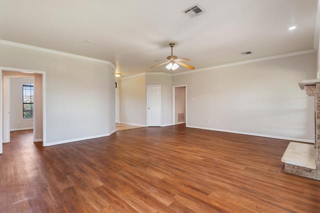 Foto del edificio - 6104 Alexus Dr