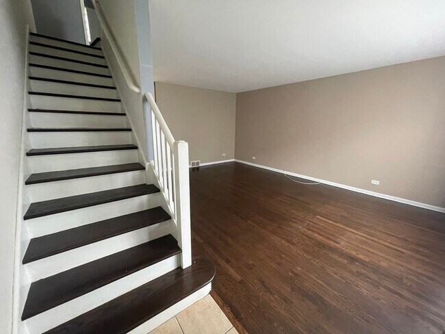 Foto del edificio - 1163 Deerfield Rd