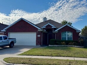 Building Photo - 6718 Hillgreen Dr