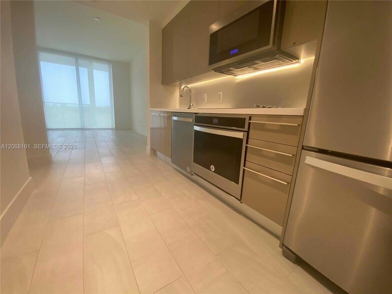 Photo - 2000 Metropica Way Unit 308