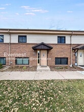 Building Photo - 1613 Depew St