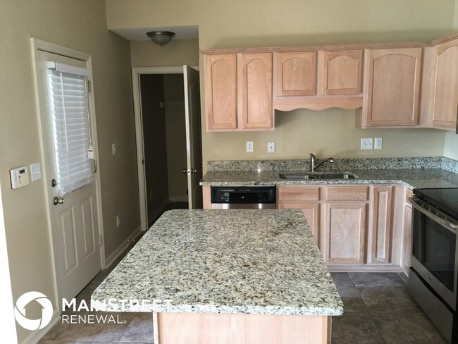 Building Photo - 1393 Marhill Cove