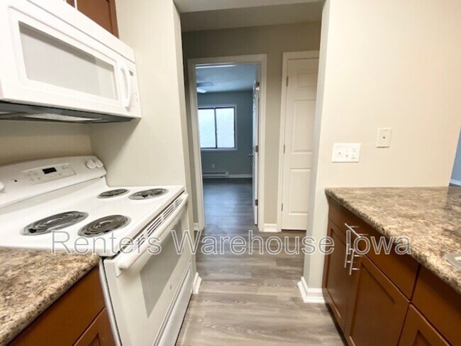 Foto del edificio - 1831 Fuller Rd