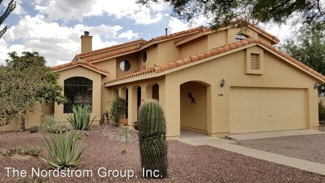 Building Photo - 4 br, 3 bath House - 1404 E Orange Grove Road