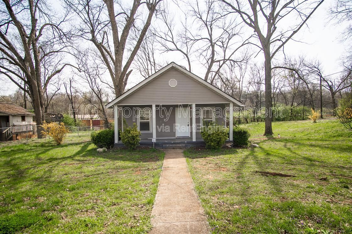 Photo - 5804 Old Rutledge Pike