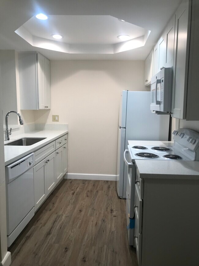 Foto del edificio - 1230 Horn Ave