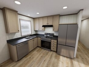 Building Photo - 3221 Birch Ln