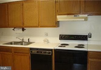 Primary Photo - 304 Walnut Ct Way