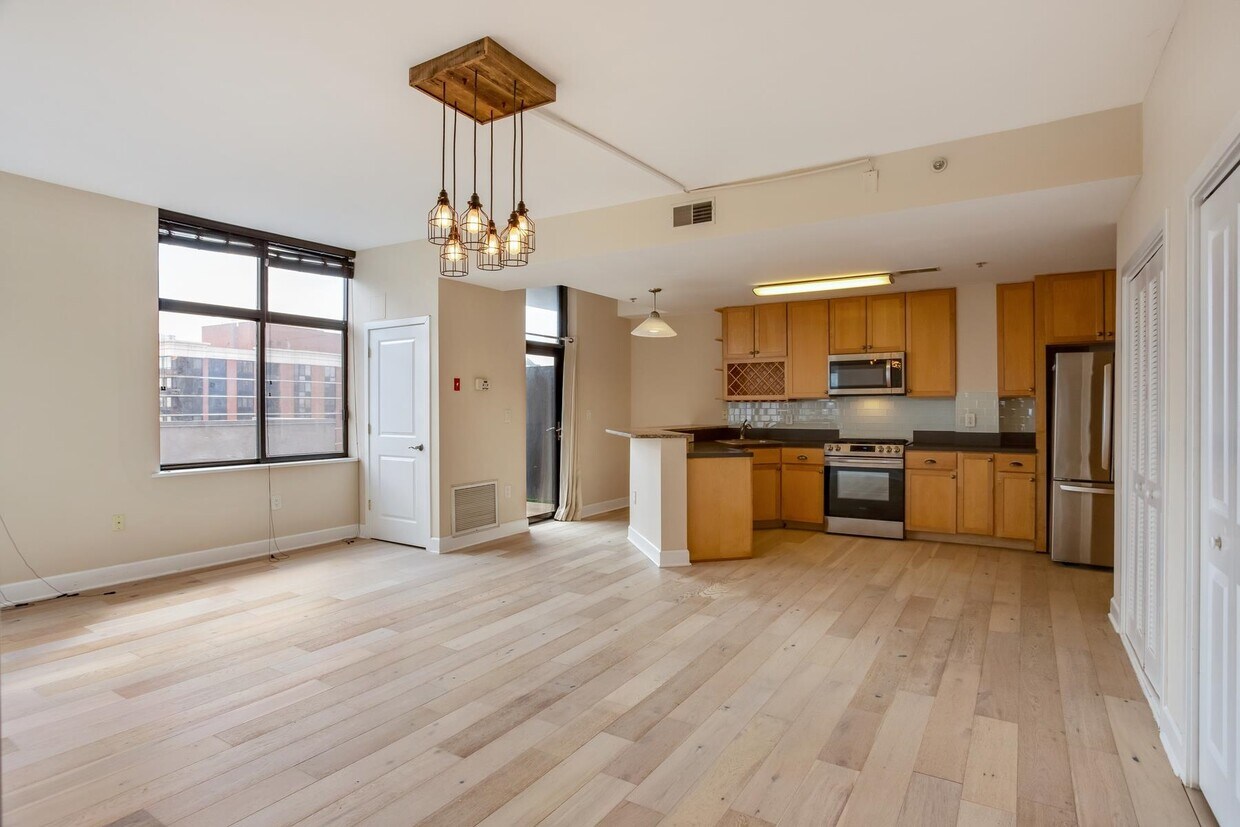 610 Newark St. Unit 9F, Hoboken, NJ 07030 Condo for Rent in Hoboken