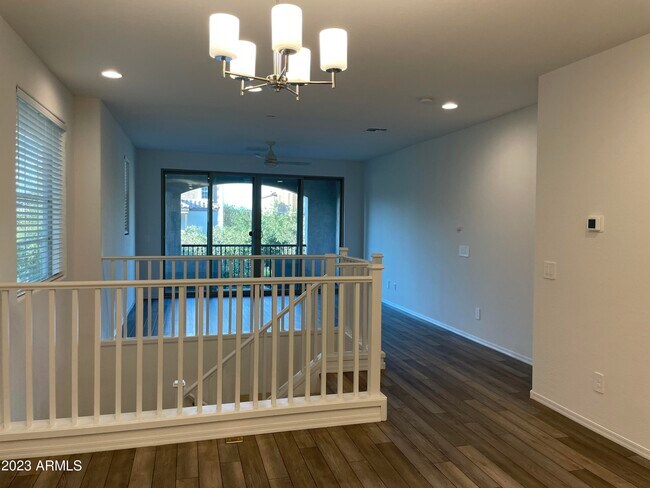 Foto del edificio - 1690 E Chelsea Ln