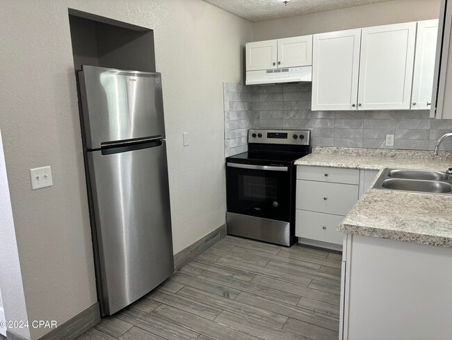 Foto del edificio - 400 E 19th St