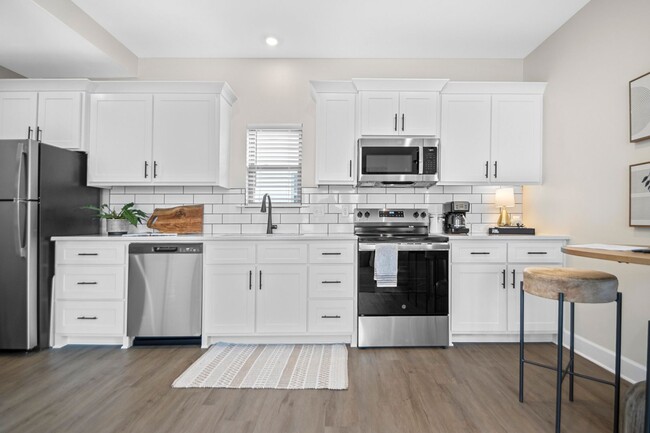 Interior Photo - Live on Parker