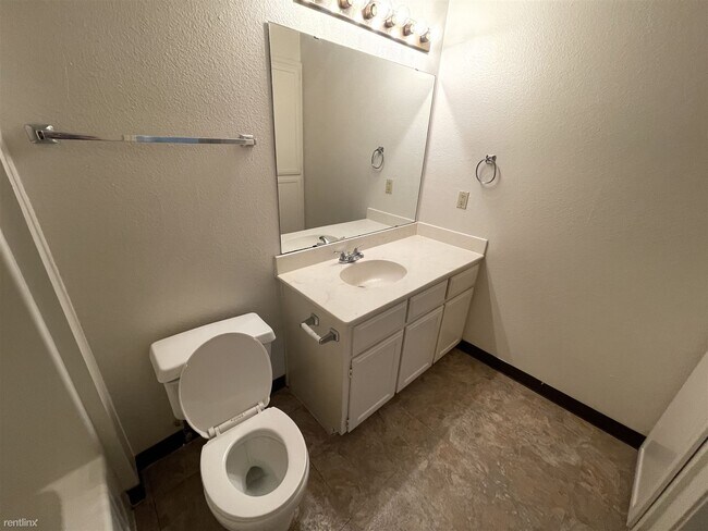 Foto del edificio - 1 br, 1 bath House - 2306 W Hickory St